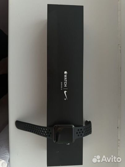 Часы apple watch 3 42mm nike