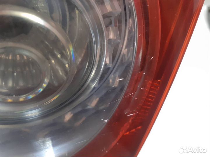 Фонарь задний правый внутренний Passat B6