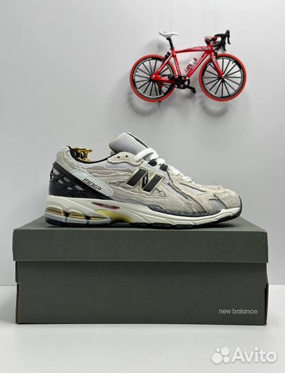 Кроссовки New Balance 1906D Protection Pack