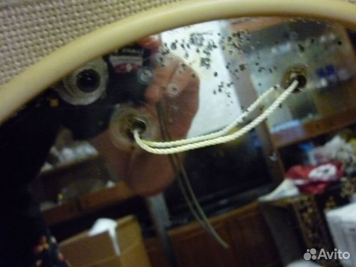 Зеркало овальное, в рамке 70х38 см., б/у