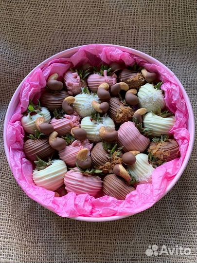 Шикарные сладкие букеты на 14 февраля