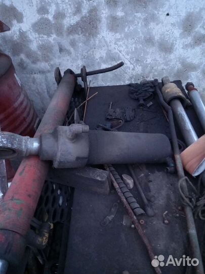 Гидроцилиндры экскаватора юмз