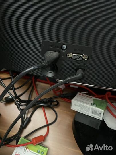 Монитор Samsung