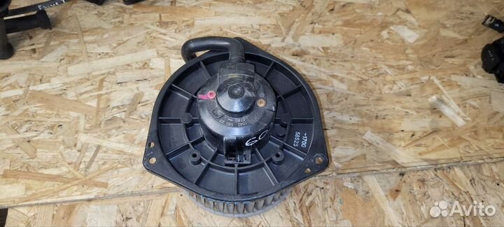 Моторчик отопителя Mitsubishi Lancer 9