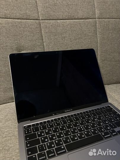 Apple MacBook Air 13-inch M1 8/256Gb