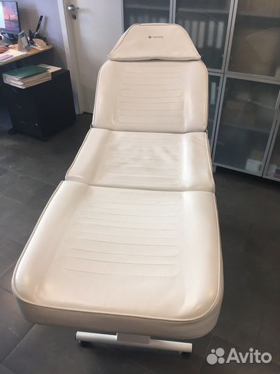 Косметологическое кресло бу