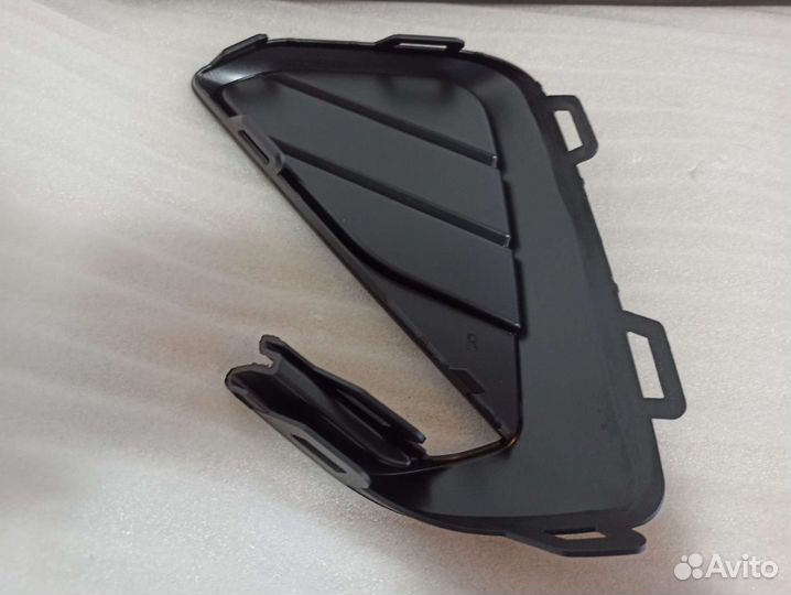 Решётка бампера Polo 6 (2020-н.в.)