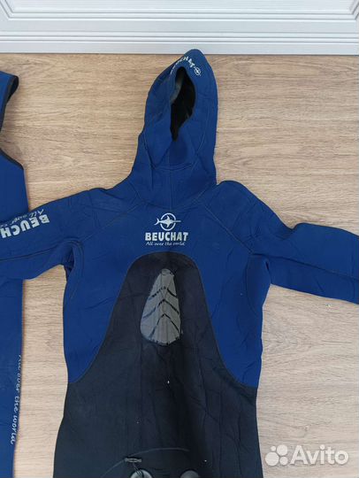 Гидрокостюм