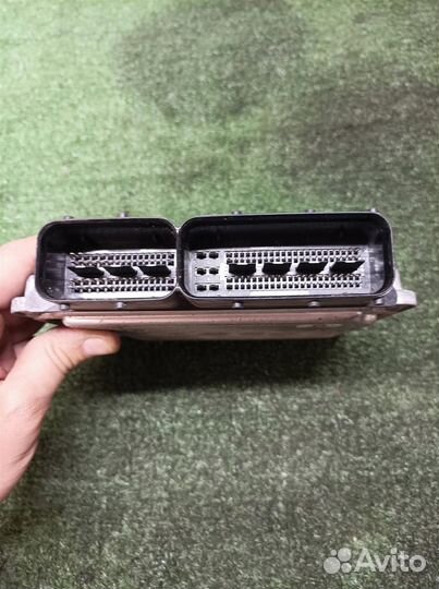 Блок управления двигателем VW Tiguan 2007-2011