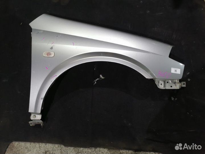 Крыло переднее правое Nissan Primera P12 QR20DE