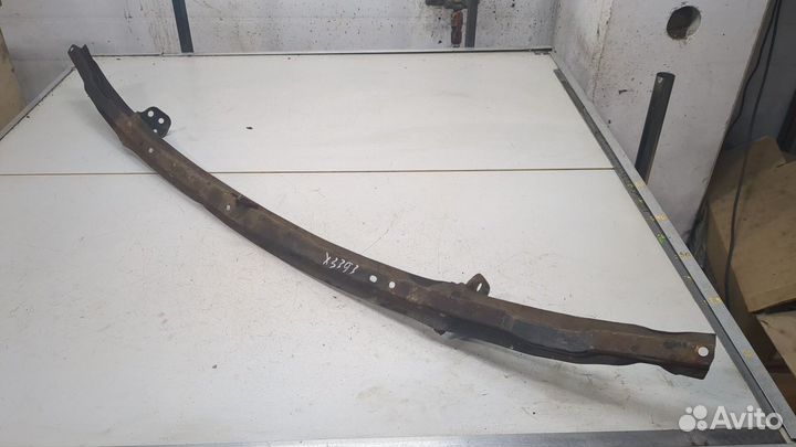 Усилитель бампера Toyota Previa (Estima), 1997