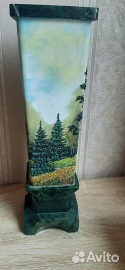 Ваза и панно из натуральных камней