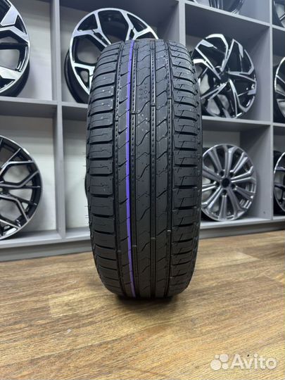 Ikon Tyres Nordman S2 SUV 215/70 R16 100H