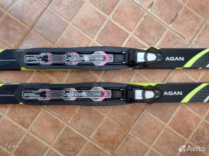 Беговые лыжи 140 см OW ботинки 32-34 р крепления