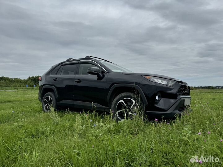 Toyota RAV4 2.5 AT, 2019, 62 000 км