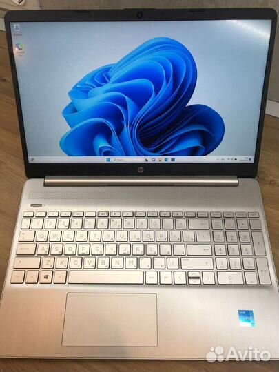 Ноутбук HP 15s-fq2064ur (i3-1115g4/8Gb/256Gb