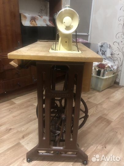 Швейная машина тикка