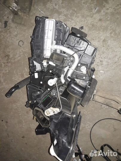 Печка в сборе на Ниссан Тиида,Nissan Tiida