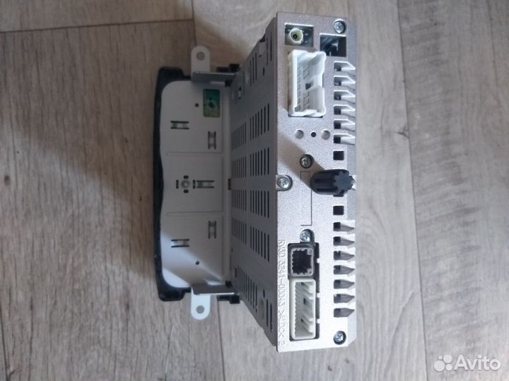 Магнитола штатная renault sandero