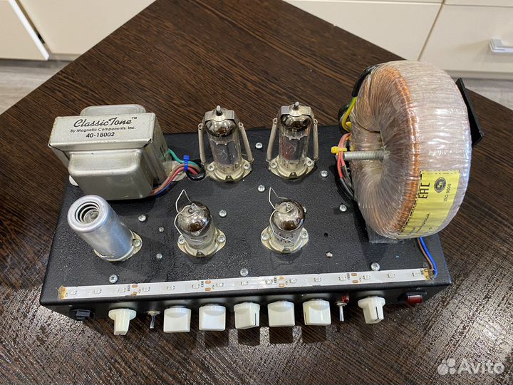 Мастеровой гитарный ламповый усилитель Hydra15