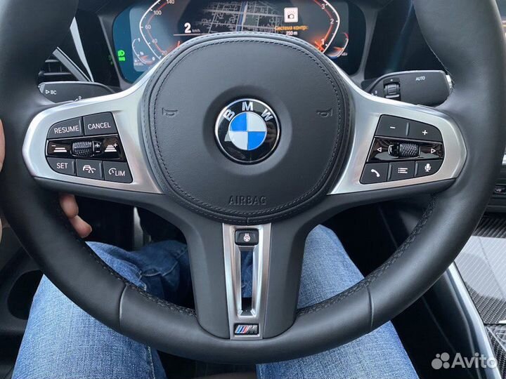 Bmw g20,g21,g80,f40 декоративная накладка руля