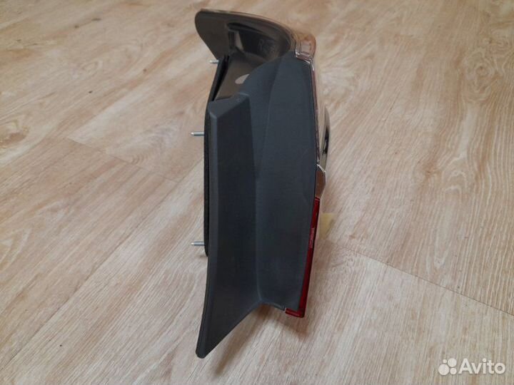 Фонарь задний правый Toyota Camry 55 2014-2017