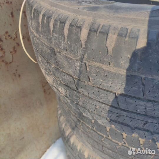 Amtel Cruise 4x4 215/65 R16 98H