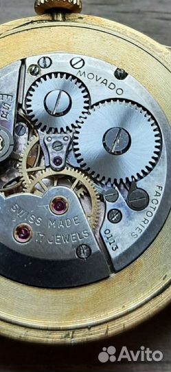 Антикварные позолоченные часы Movado. Щвейцария
