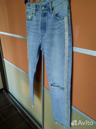 Джинсы женские Levis 501 Premium стразы