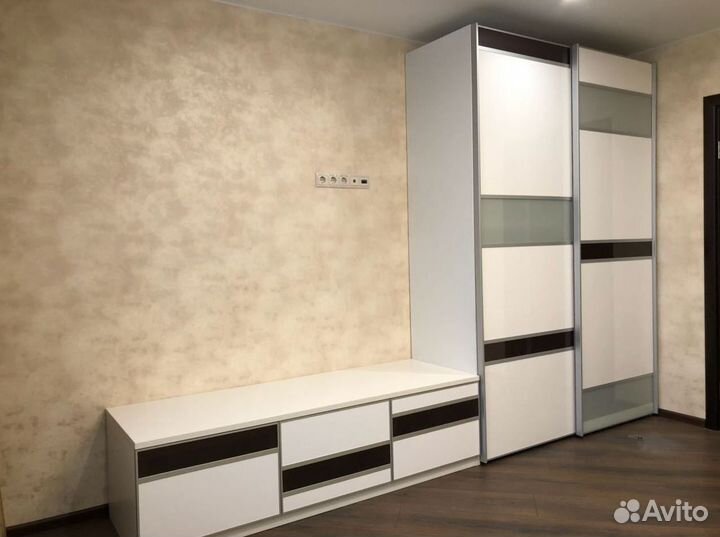 Стенка модульная