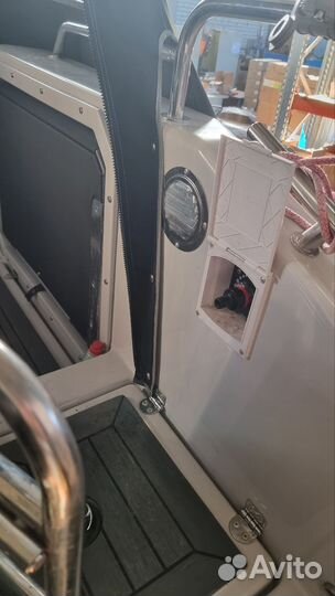 Всепогодный катер