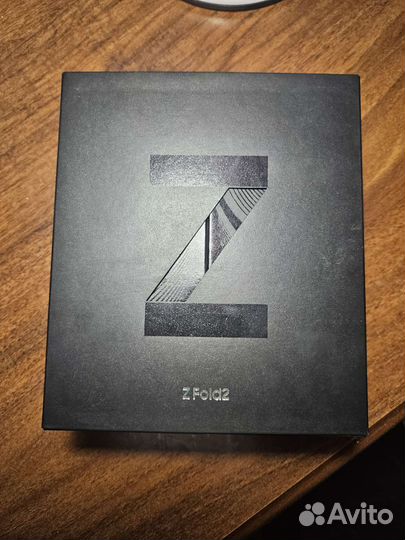 Смартфон Samsung Galaxy Z Fold2 12/256GB черный