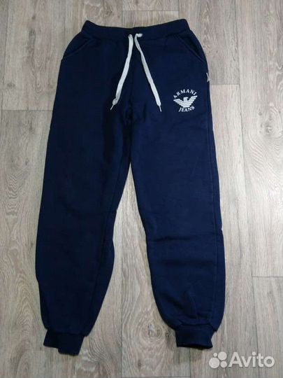 Спортивные брюки на мальчика