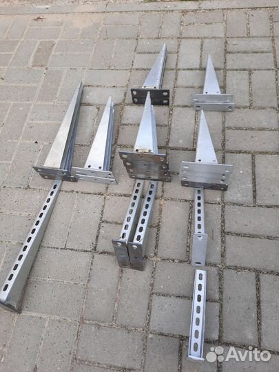 Кронштейн усиленные для полок