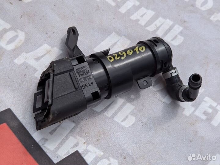 Форсунка омывателя фары правая Mazda 3 BL Мазда 3