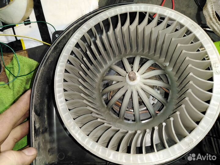 Моторчик печки skoda roomster/fabia VAG