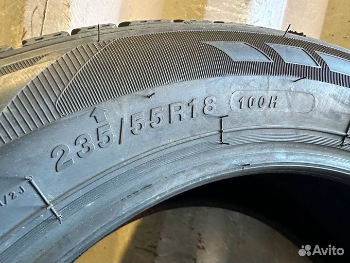 RoadX RX Frost WH12 235/55 R18 100H