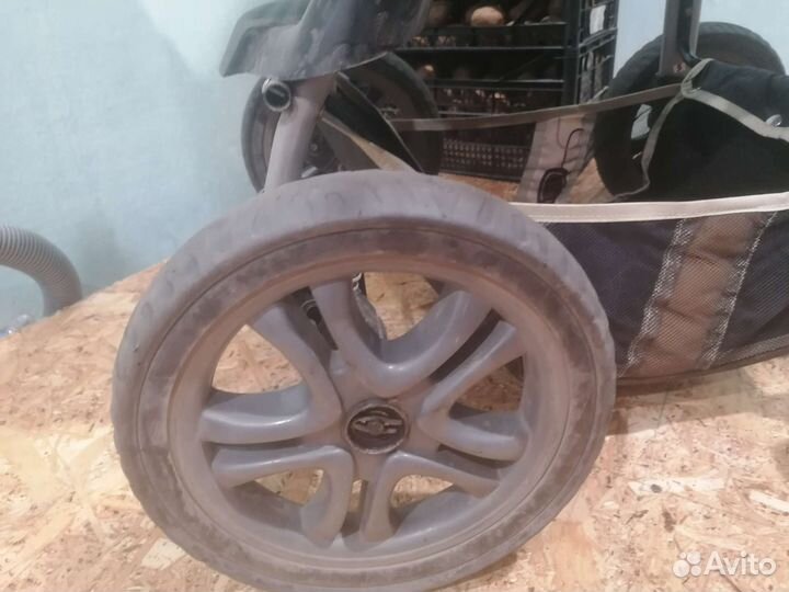 Коляска 2 в 1 rocky