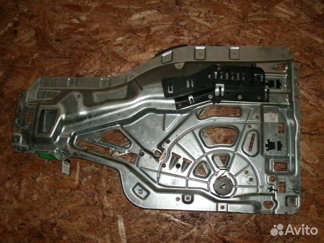 Стеклоподъемник MAN 81626456034