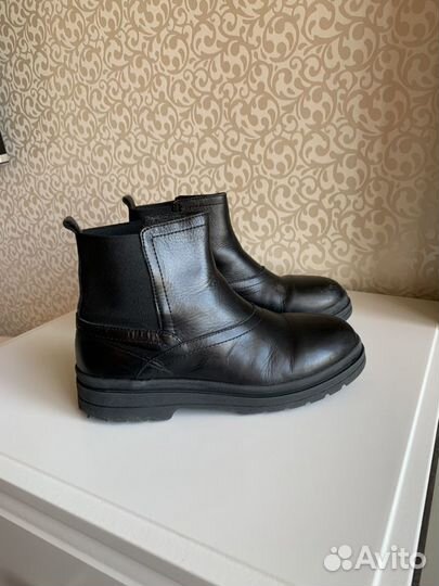 Кожаные сапоги