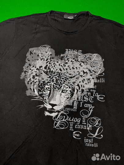 Три футболки на выбор (L, XL)