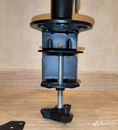 Крепление для мониторов dexp MM32-C02