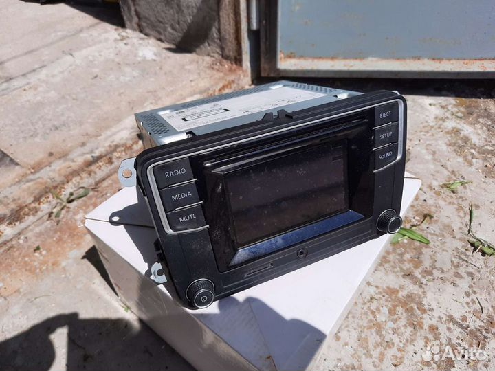 Автомагнитола volkswagen tiguan 2016