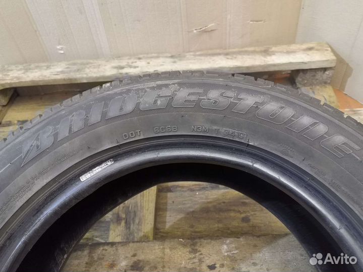 Bridgestone Dueler H/P Sport 235/55 R17