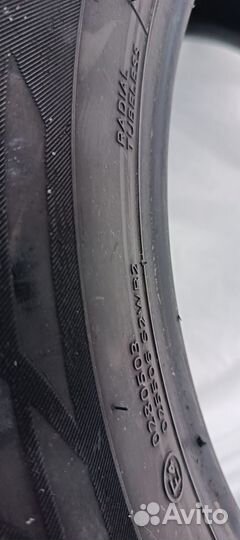 Hankook Radial RA28 225/60 R17