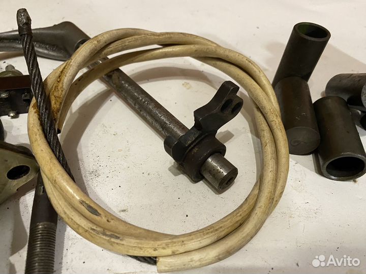 Шаровая опора верх Москвич408 валик упр. шестерн