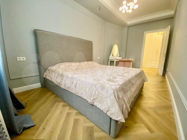 2-к. квартира, 80 м², 2/6 эт.