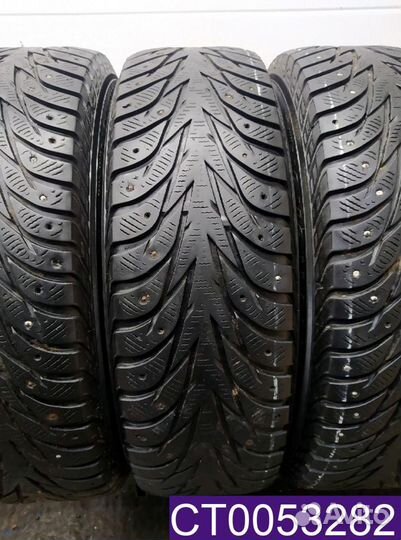 Yokohama Ice Guard IG35 215/70 R16 96T