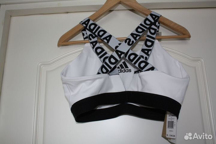 Спортивный топ adidas