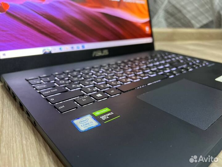 Игровой ноутбук Asus i5/GTX1650/16GB/512SSD